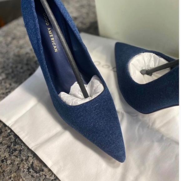 Good American Classic Denim Stiletto - Picture 4 of 6